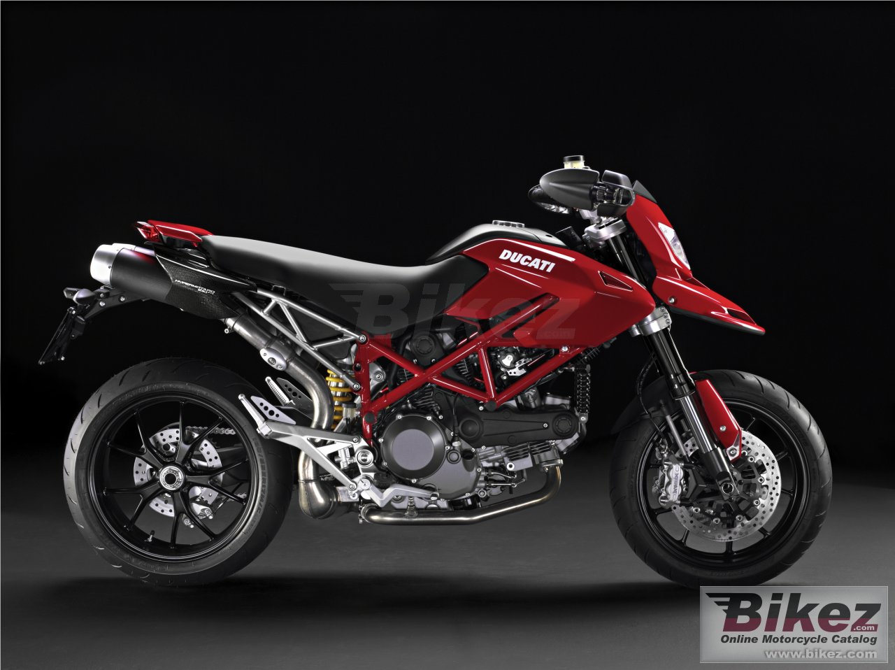 Big Ducati hypermotard 1100 evo picture and wallpaper from Bikez.com